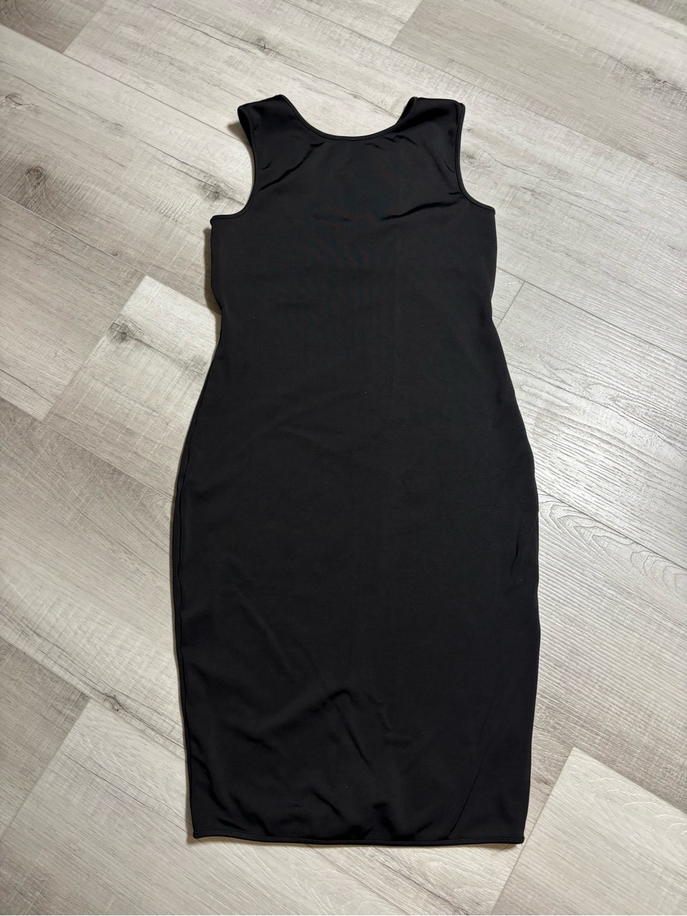 FINDERS Black Cutout Back Bodycon Midi Dress – Size Medium